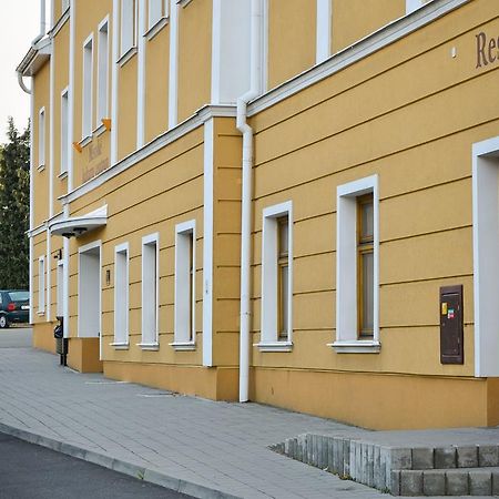 Městské Kulturní Centrum Fulnek Nový Jičín Esterno foto